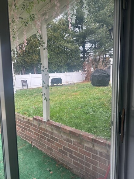 Building Photo - 1526 Perryman Rd