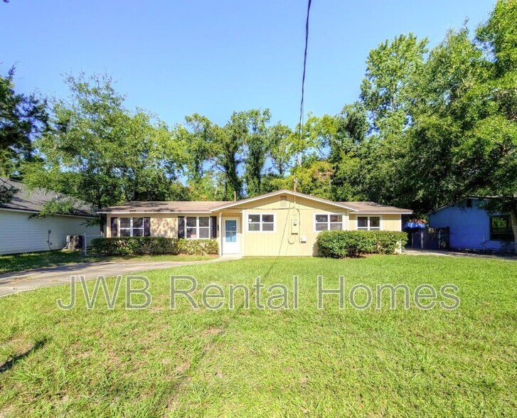 Primary Photo - 1828 Miller St