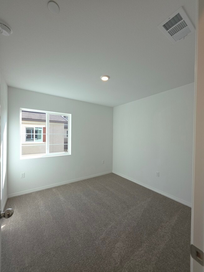 Building Photo - 19219 Beech Grv St