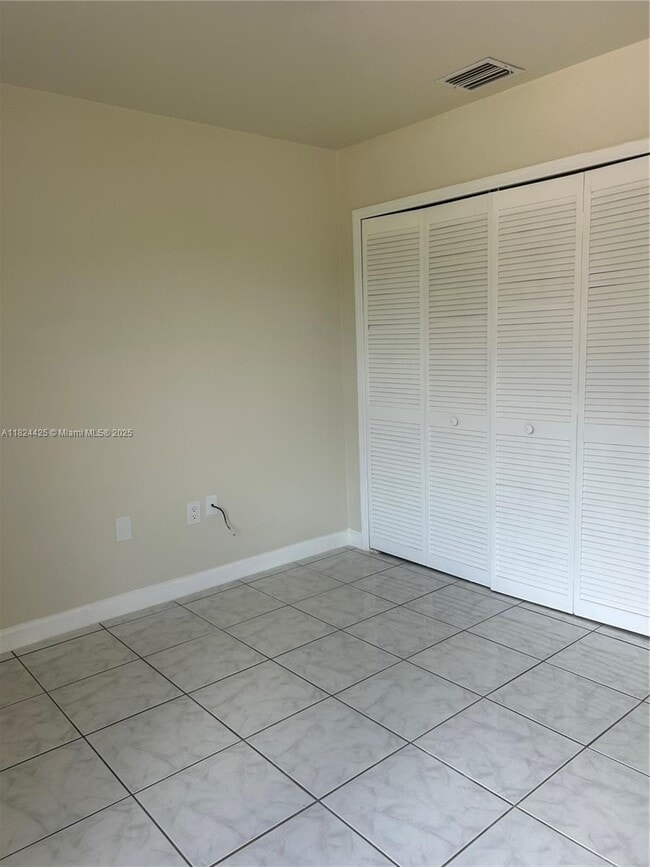 Building Photo - 1107 NW 132nd Ct
