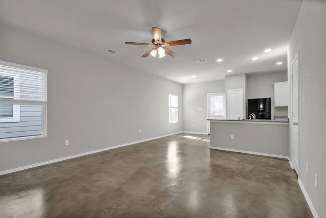 Building Photo - 9903 Grove Mist