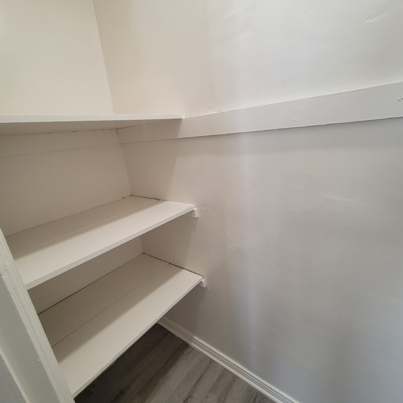 Building Photo - 1509 12th Ave