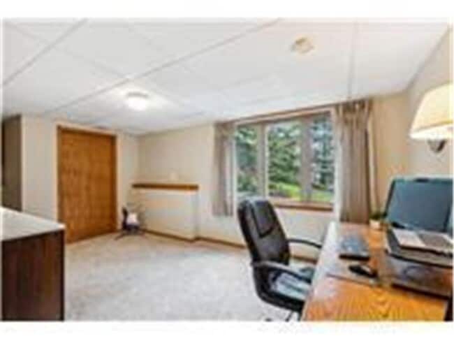 Building Photo - 6245 Juneau Ln N