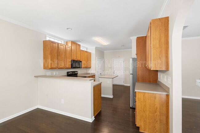 Building Photo - 1141 Hammond Dr