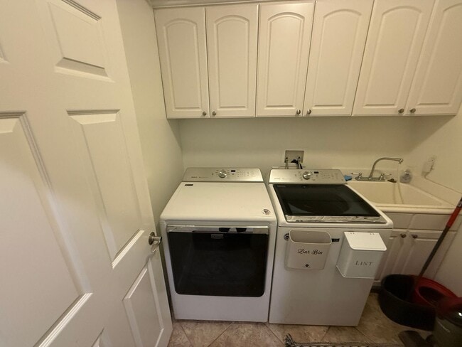 Building Photo - COMING SOON! 3-Bedroom Single-Story Home w...