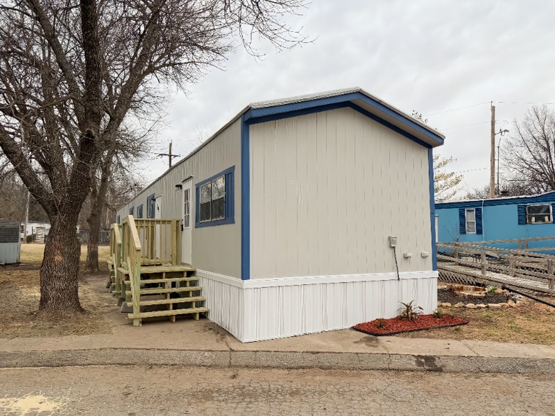 Building Photo - 110 N Michigan St