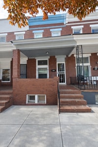 Building Photo - 514 N Curley St