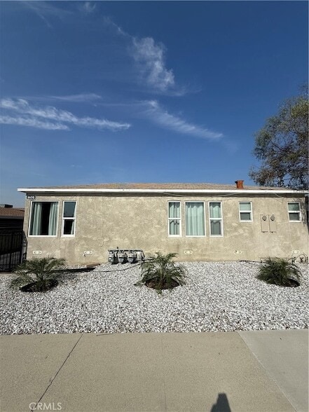 Building Photo - 8650 Alder Ave