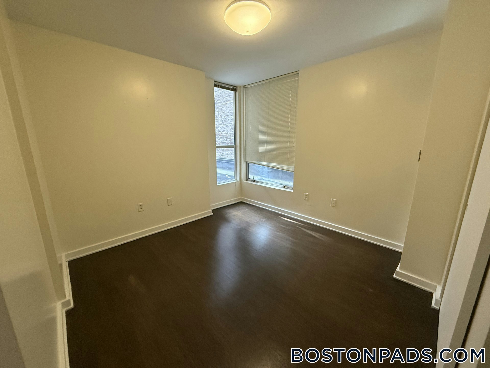 Building Photo - 40 Boylston St