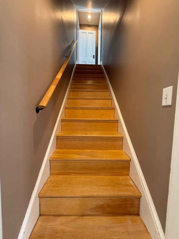 Building Photo - 672 Lisbon St