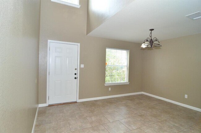 Building Photo - 173 Prairie Verbena Dr