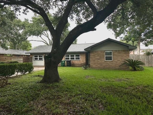 Primary Photo - 9013 Lugary Dr