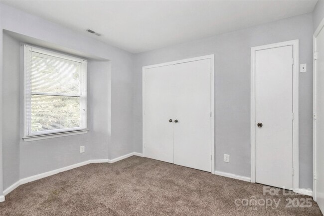 Building Photo - 6146 Meadow Rose Ln