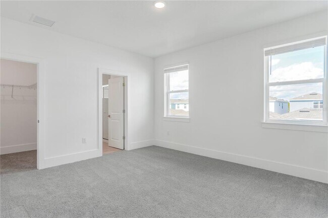 Building Photo - 15567 Gentle Rain Dr