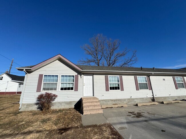 Building Photo - eld2006