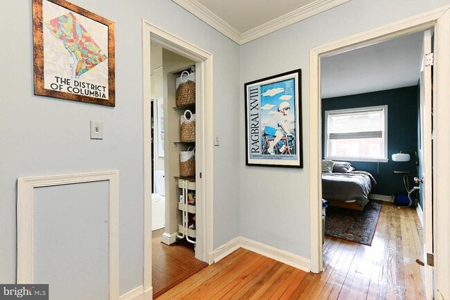 Building Photo - 1724 E St NE