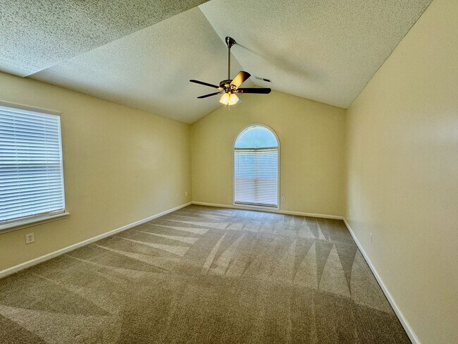 Building Photo - Sunroom and Fenced Backyard in the Heart of Kennesaw!