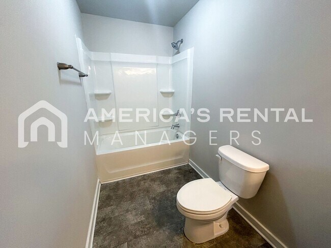 Building Photo - MOVE-IN SPECIAL!!! - Home for Rent in McCalla, AL!!! Available to View Now!!! - Sign a lease by 3...