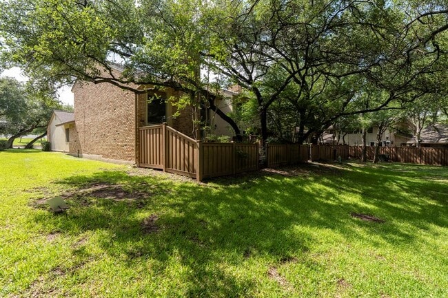 Building Photo - 8301 Greenslope Dr