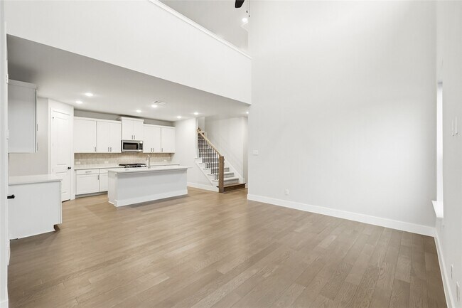 Building Photo - 7281 Confetti Ln