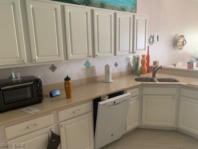 Building Photo - 14560 Grande Cay Cir