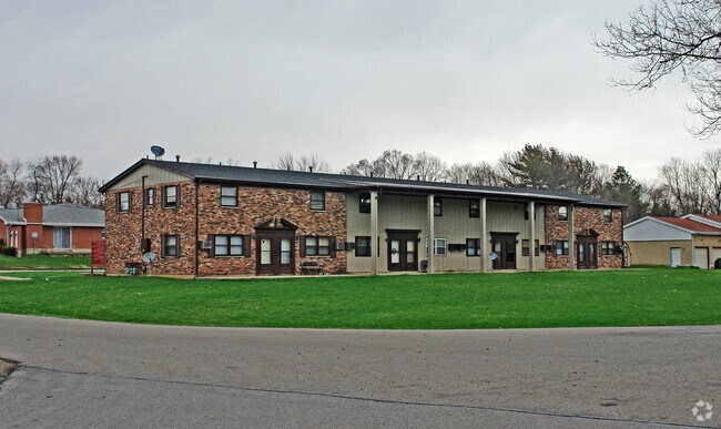 Primary Photo - 6538-6552 Conway Dr