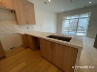 Building Photo - 2040 W Washington Blvd