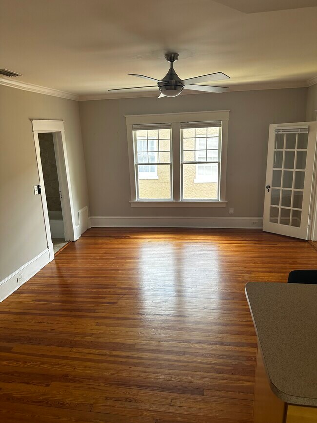 Building Photo - 2962 Park St