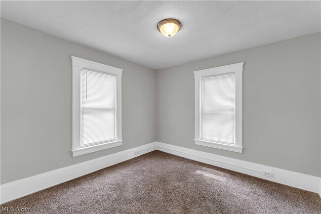Building Photo - 7210 Colgate Ave