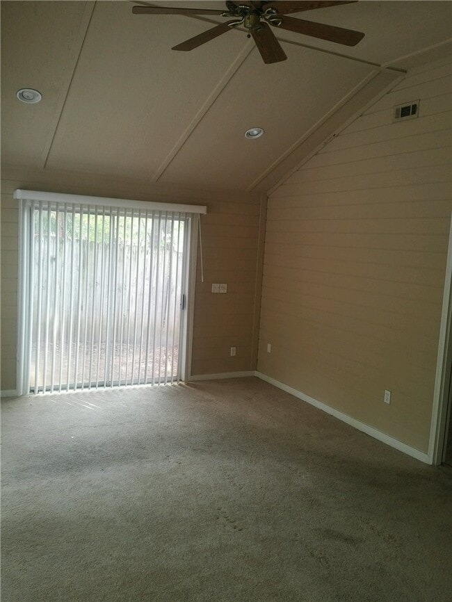 Building Photo - 1754 Pointer Ln