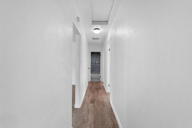 Building Photo - Beautiful Vacaville Home Near Parks, Schools & Shopping