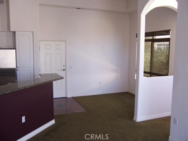 Building Photo - 9263 Regents Rd