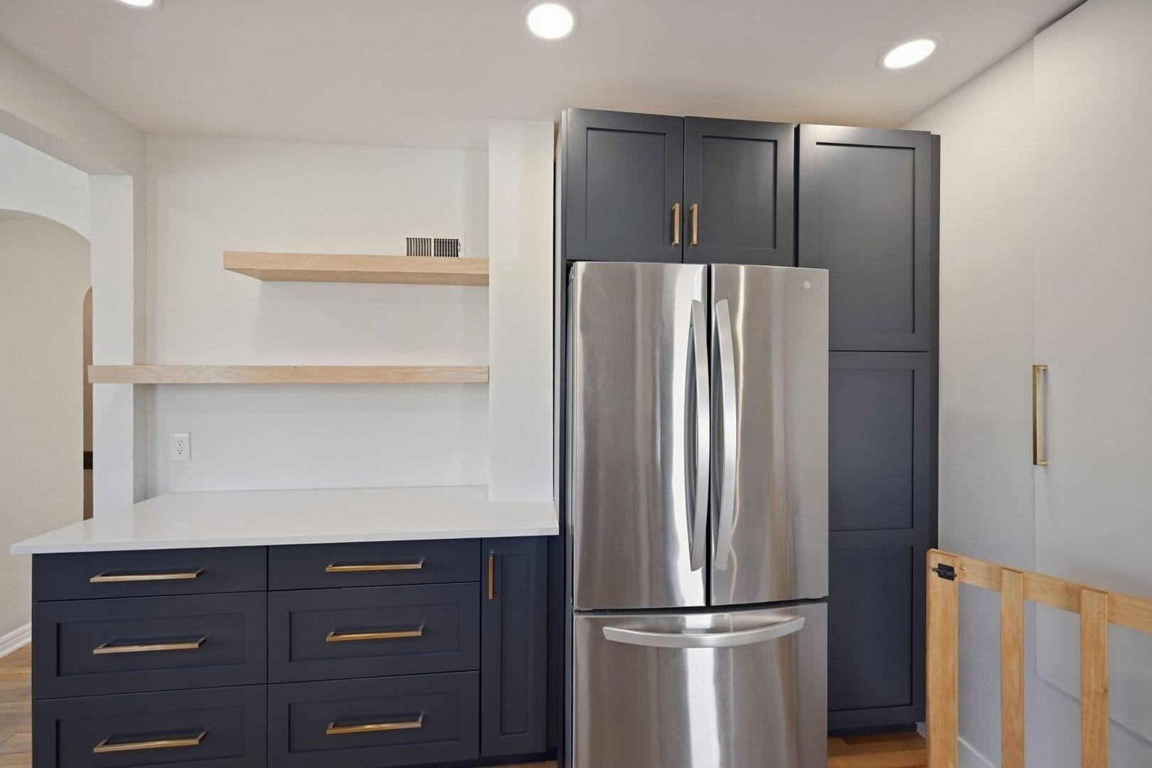 Building Photo - 665 Krameria St