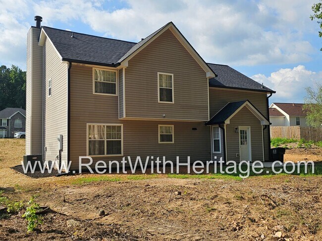 Building Photo - Gorgeous 3bd/ 2.5 bath Home in Popular Nat...