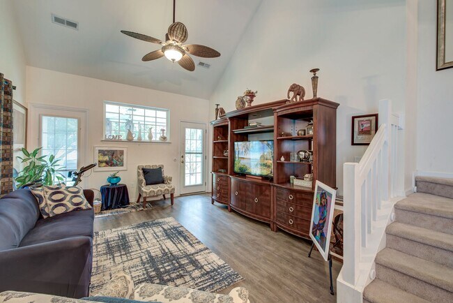 Building Photo - Easy Access to Everything North Charleston Has to Offer