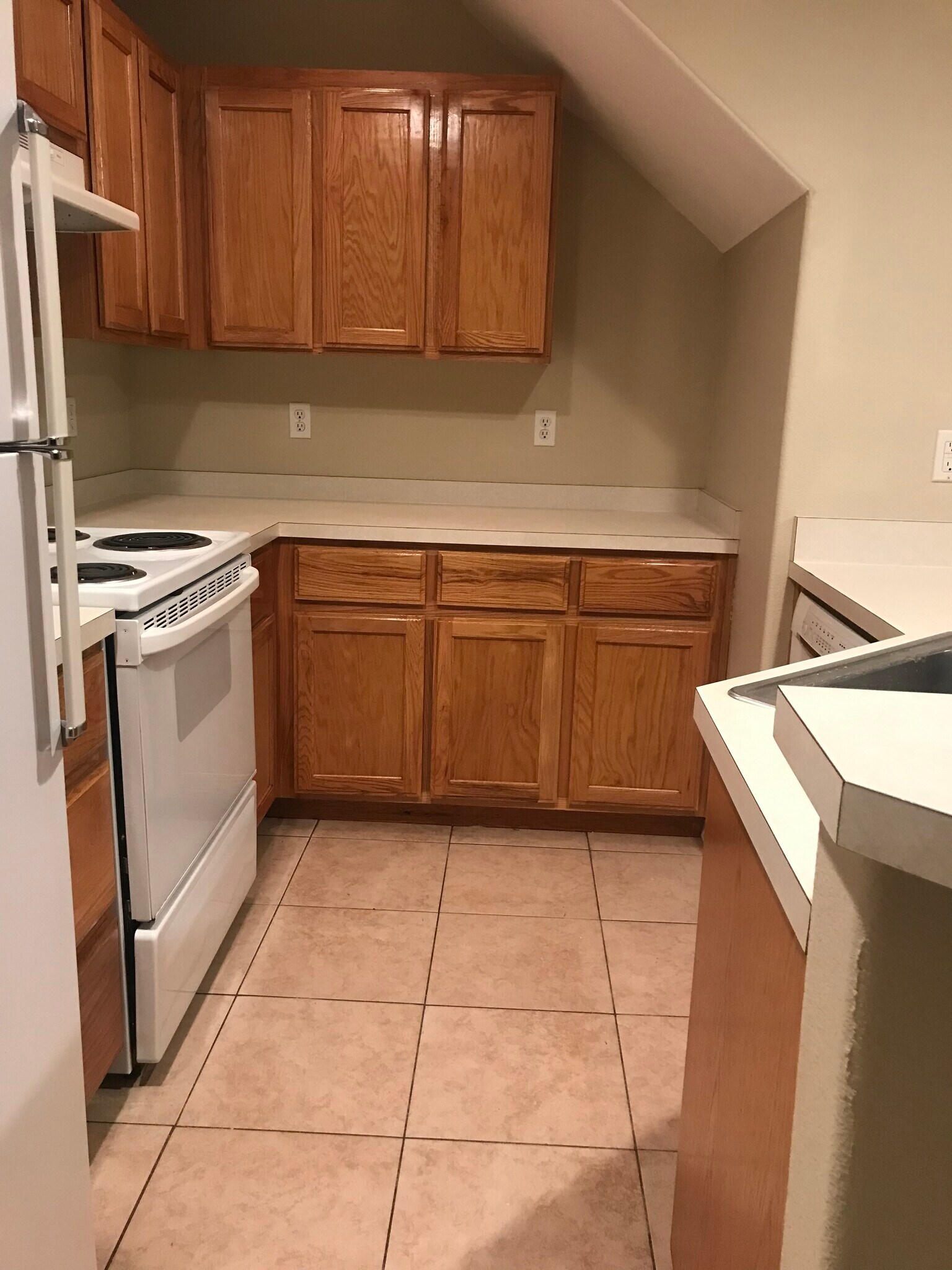 Building Photo - 3013 Main St