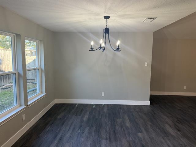 Building Photo - 133 S Heartz Rd