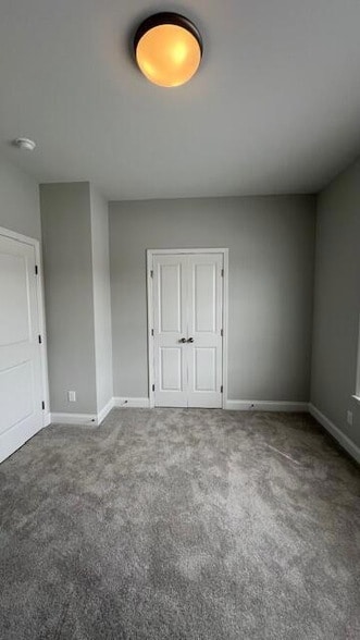 Building Photo - 411 Minnis Rd