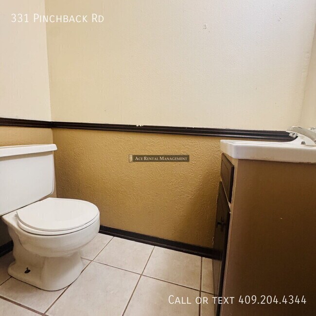Building Photo - 331 Pinchback Rd