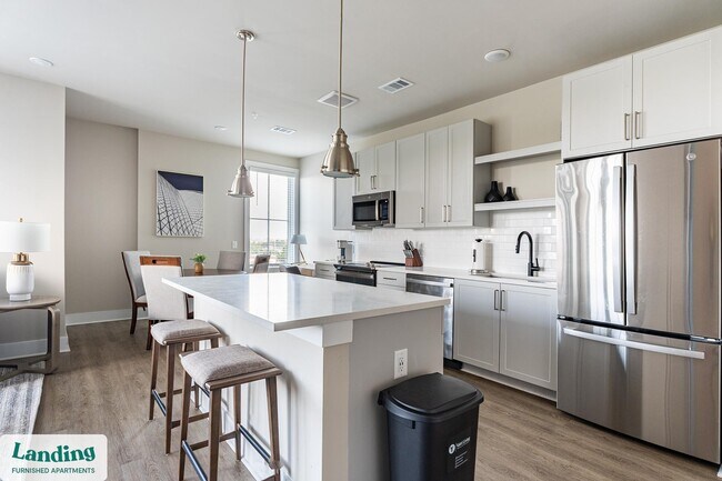 Building Photo - 300 E Broad St