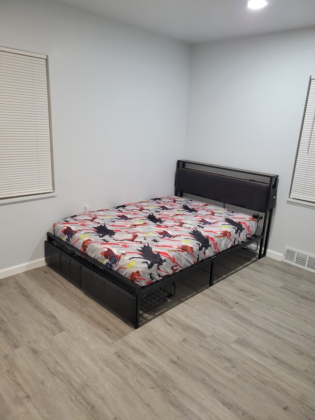 Building Photo - 16916 Collingham Dr