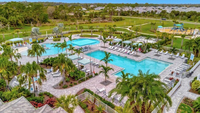 Building Photo - Stunning Brand New Build ~ Sarasota Grand Park 3 bed/3 bath/2 car garage