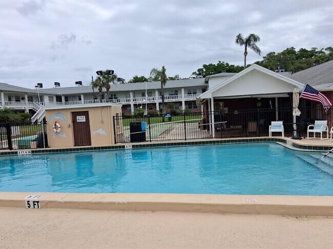 Building Photo - 4744 Azalea Dr