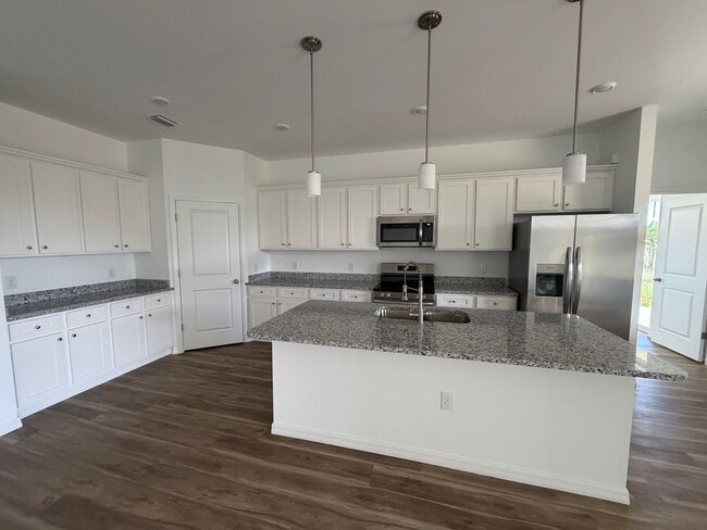 Building Photo - 18418 Wintergarden Ave