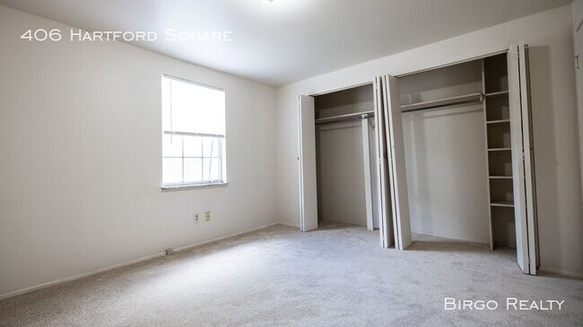 Building Photo - 406 Hartford Square