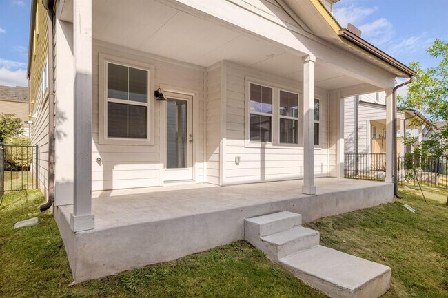 Building Photo - 7607 Eckington St