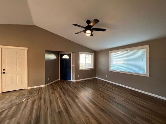 Building Photo - Well Sought-Out Junction City Three Bedroom