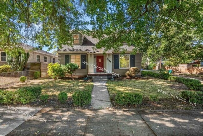 Primary Photo - Three Bedroom Cape Cod with Yard in Highly...