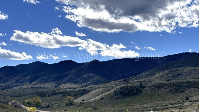 Building Photo - 1 Foothill Ash