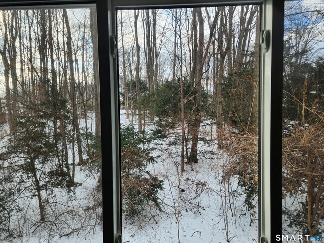 Building Photo - 83 Churchill Way